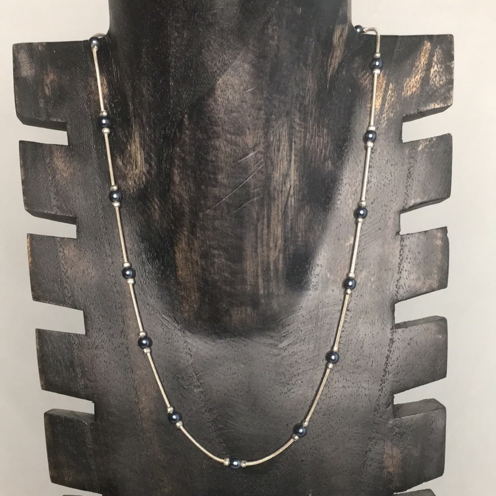 BLUE BEADS WOMEN’S NECKLACE